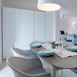 Pareus Aparthotel
