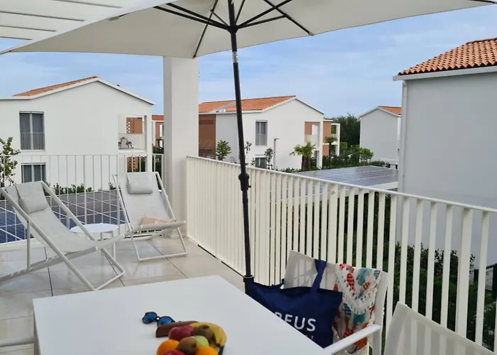 Aparthotel Pareus 4*